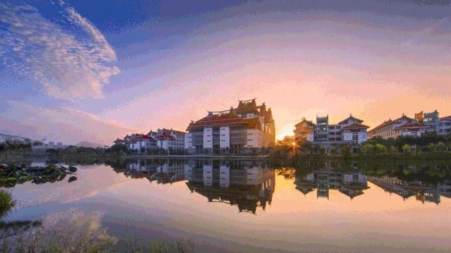 漳州港哪个学校最好,漳州最美校园