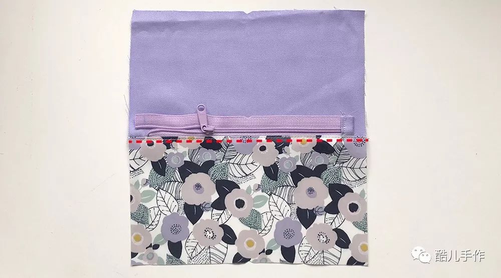 布艺便携折叠收纳包随身怎么做,双拉链开口收纳包制作方法