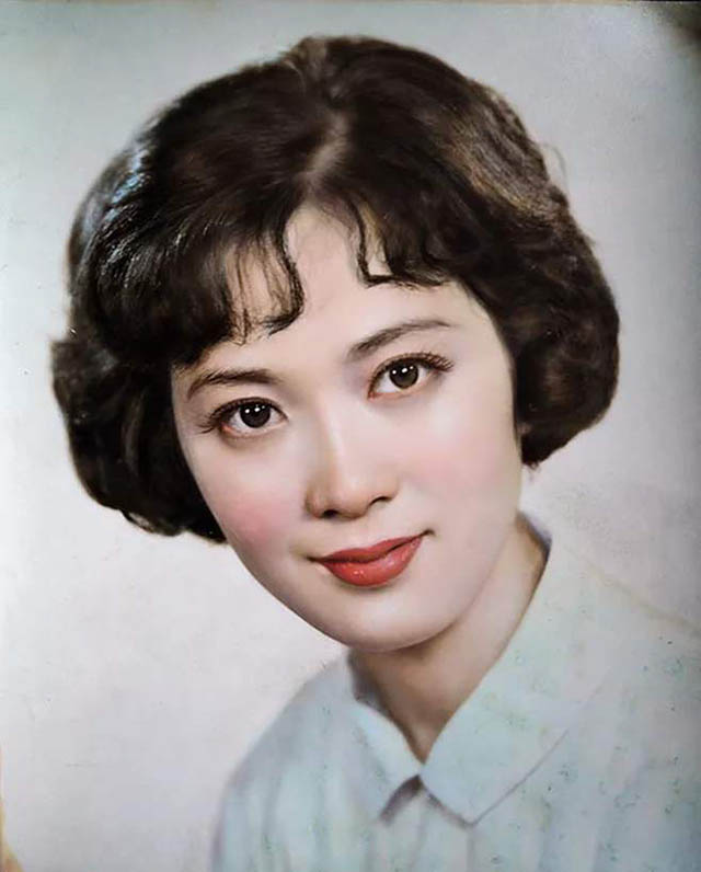 80年代中国第一美女龚雪，当年因上海流氓大案出走美国，现状如何