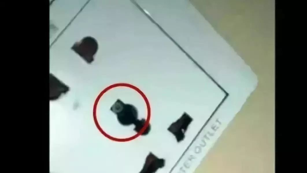 不敢上厕所，不敢住酒店，你永远不知道韩国的*拍偷**有多变态