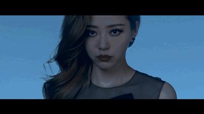 错爱15年终甩渣男，让王思聪都疯狂打call的她惊艳了全网！