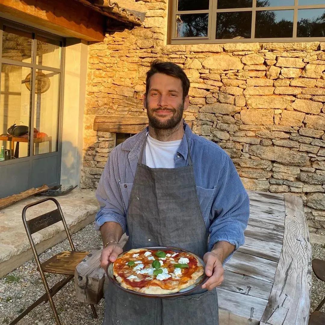 好物丨Jacquemus：从无名小镇闯入世界，南法农夫的时尚逆袭