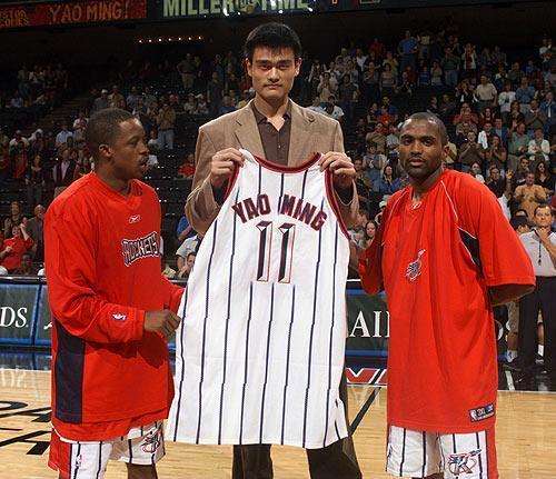 姚明进入名人堂讲麦迪了么,姚明到nba第一年