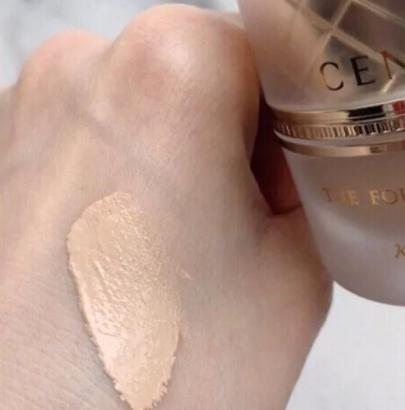 “全能型”粉底测评：芭比波朗成痘痘肌首选，阿玛尼竟没来凑热闹