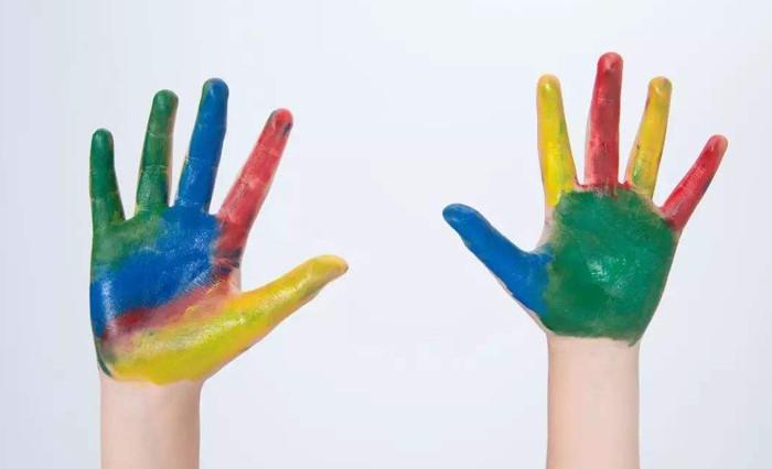 防盗门沾上油漆怎么去除,沾上涂料怎么清除