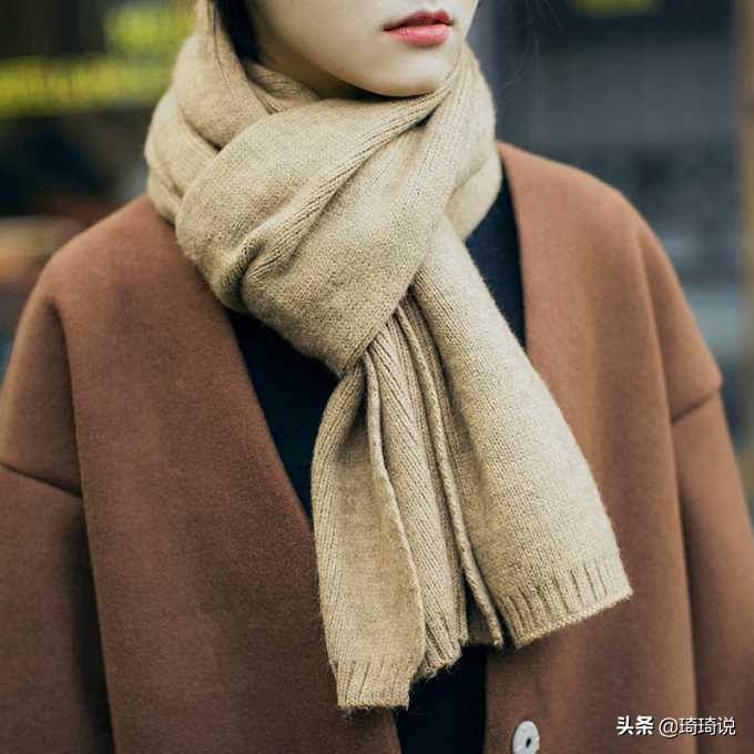 围巾的各种围法丝巾的系法,今年最新款的围巾系法