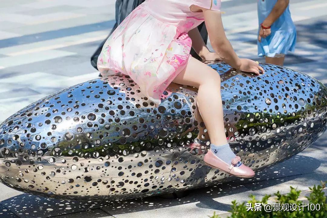 闈掑矝鍟嗕笟骞垮満鏅璁捐,闈掑矝鍗椾俊