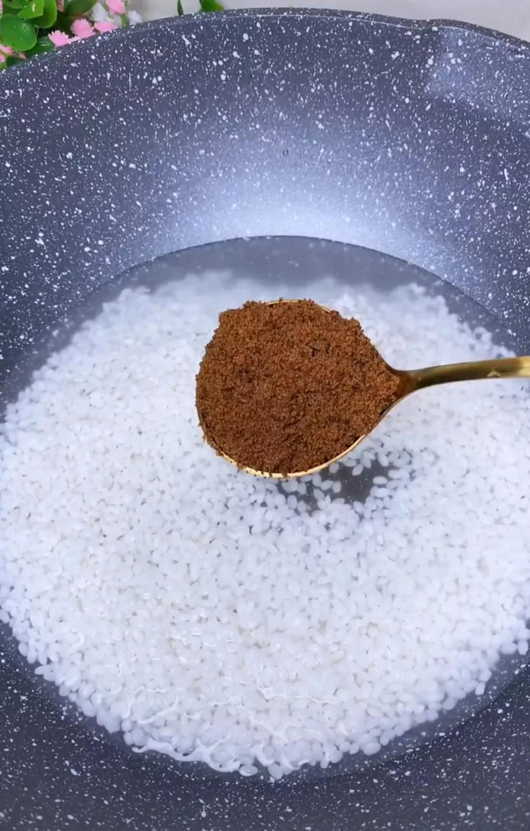 糯米饭怎么做不粘碗,糯米饭蒸夹生的原因