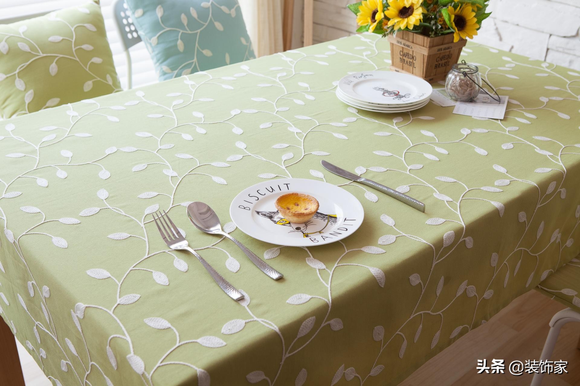 桌布样式,餐桌桌布种类及使用方法