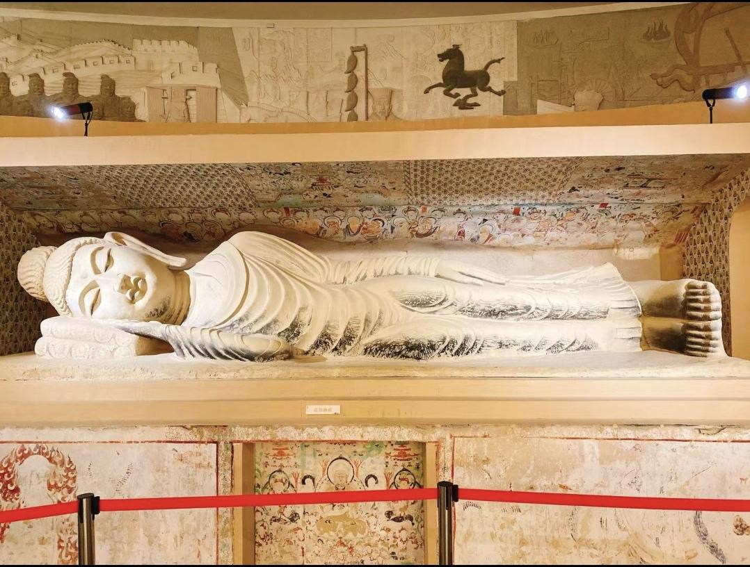 北京到敦煌有什么好玩的,在北京坐火车是什么体验