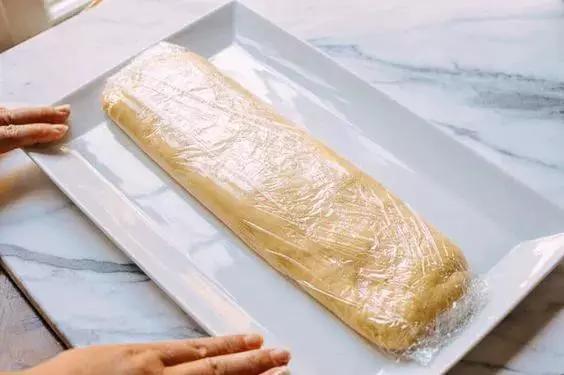 大锅炸油条的做法和配方窍门,在家自己炸油条这样做健康又好吃