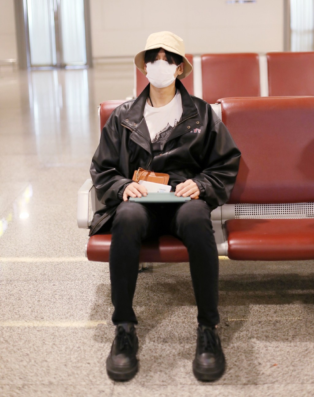 张云龙帅气混剪图片,张云龙帅气混剪灰色轨迹