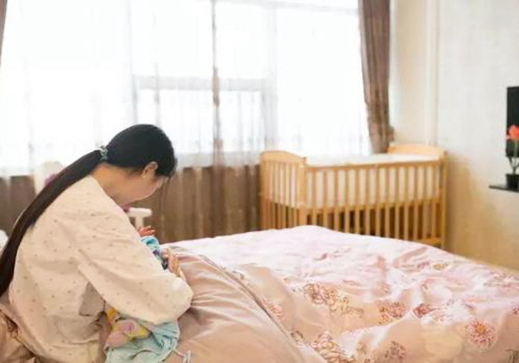 为啥进产房前要自备“刀纸”？医生不说但孕妈要清楚，切记准备好