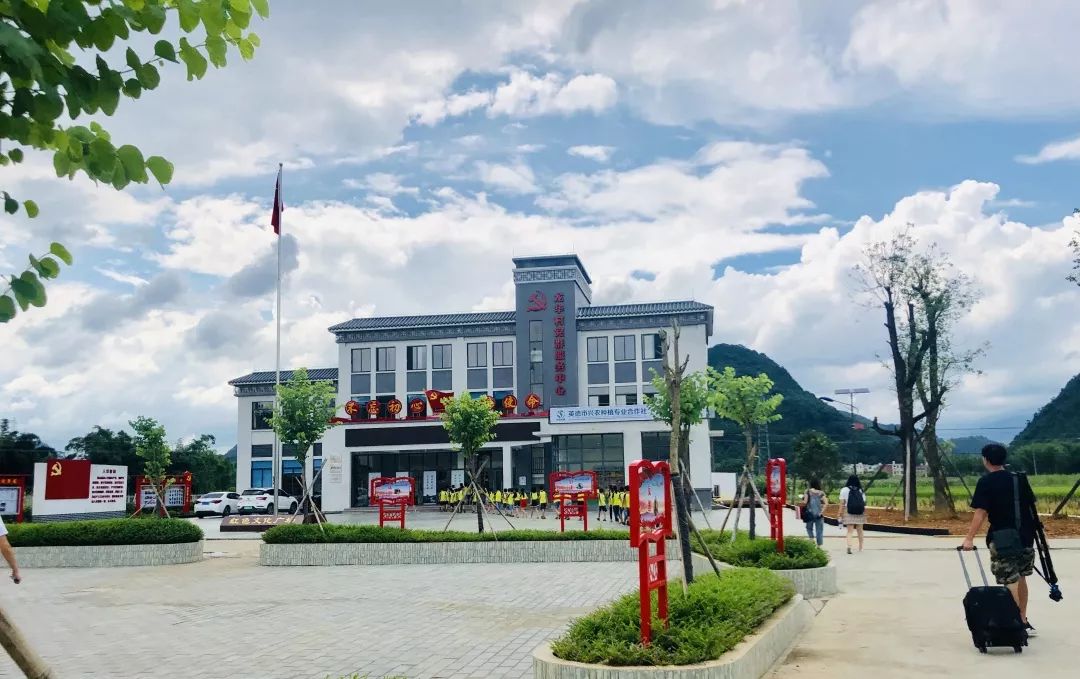 送教下乡绘画,送文化下乡绘画