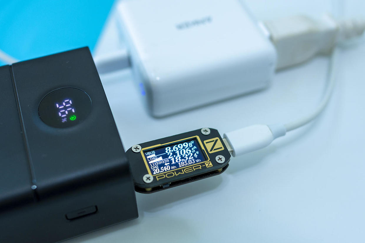 爱国者大容量充电宝评测,爱国者充电宝40000毫安介绍