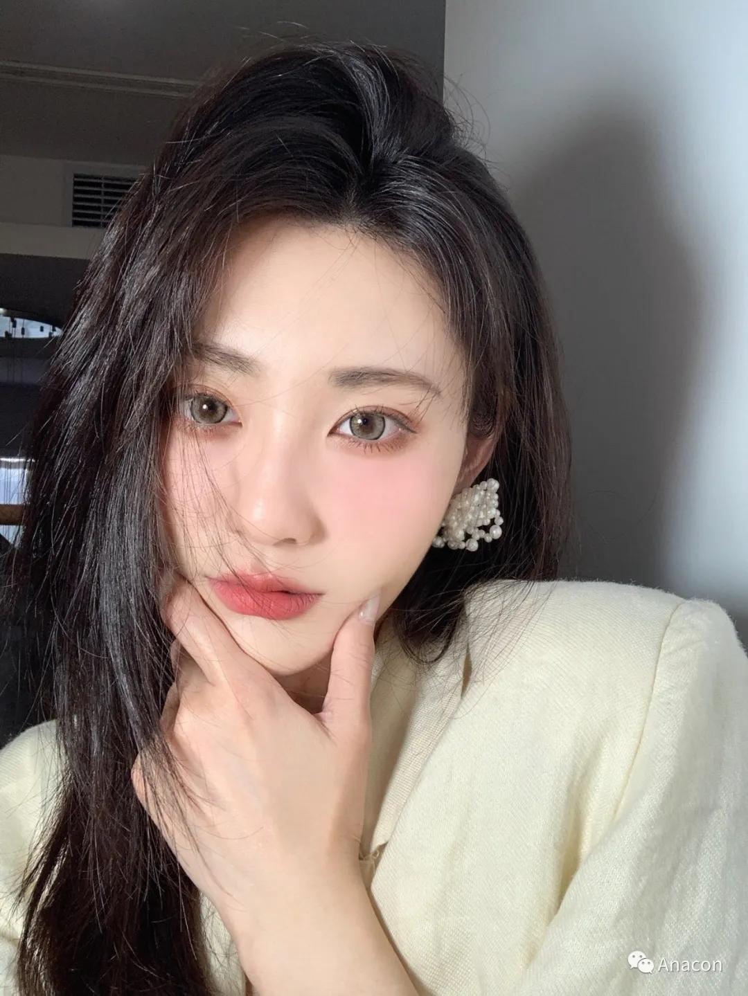 年抛美瞳大直径推荐店铺,moonenleen美瞳银霜灰