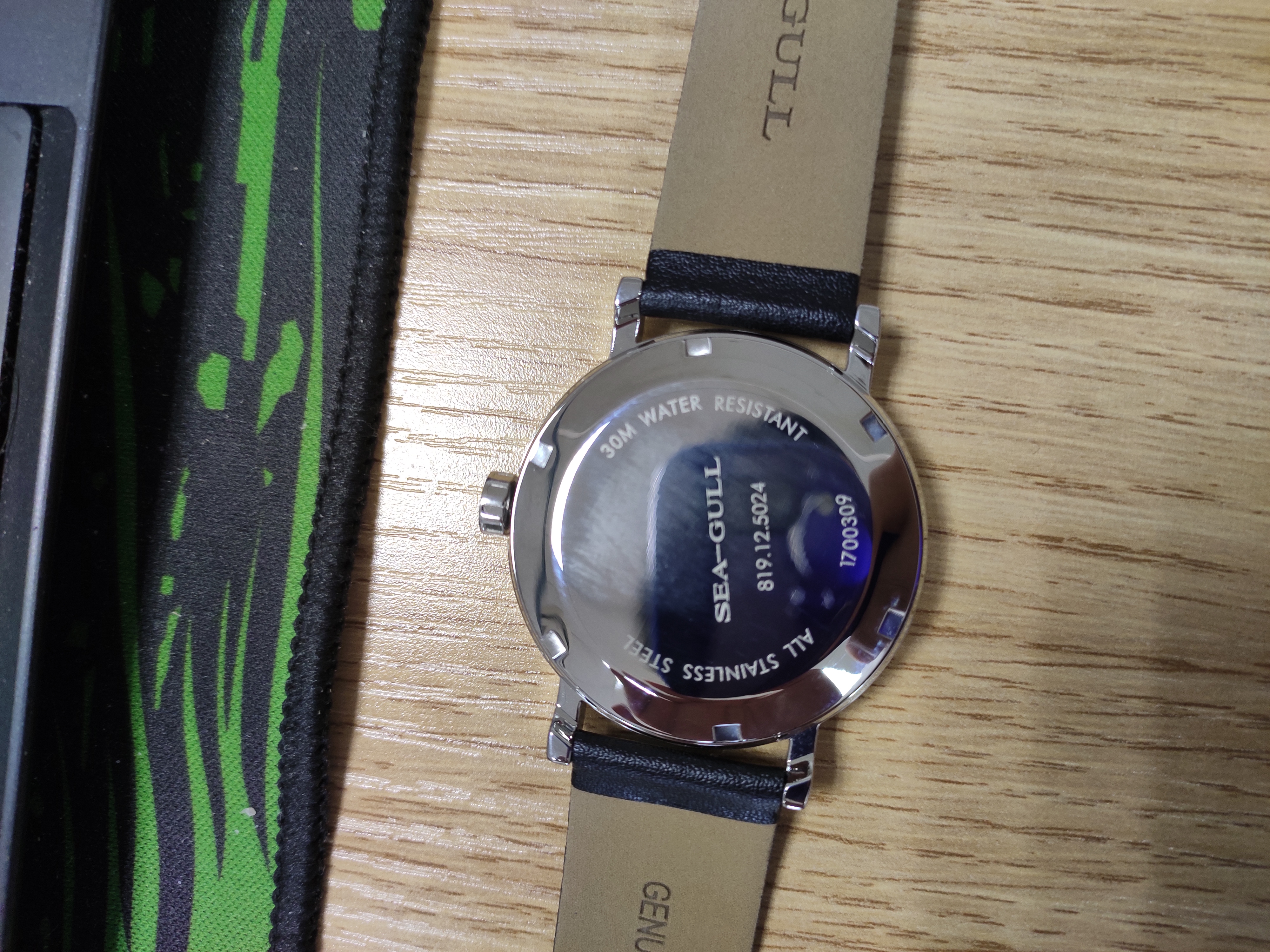 野狼机械表对比海鸥机械表,精工机械表和海鸥机械表哪个好