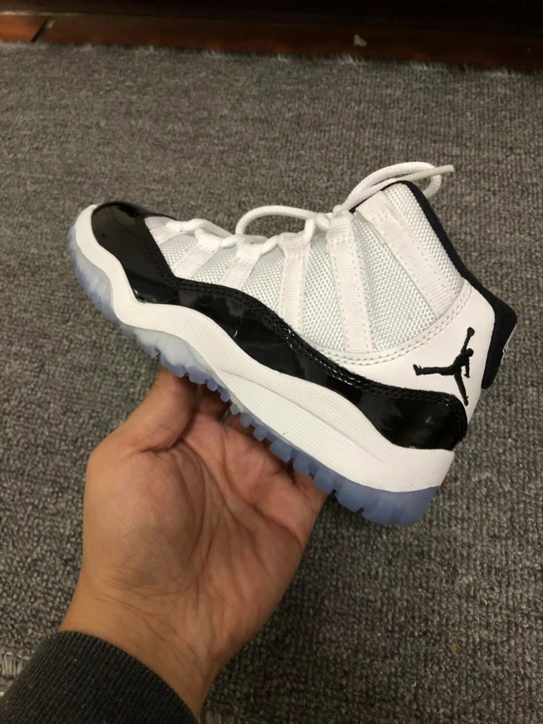 一双aj1低帮大概多重,几双比较火的aj1