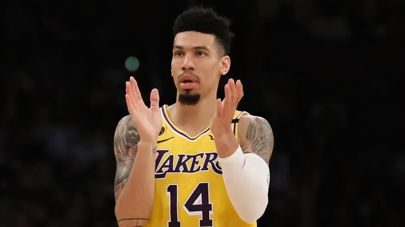 施罗德重返湖人亏多少,施罗德修复了吗