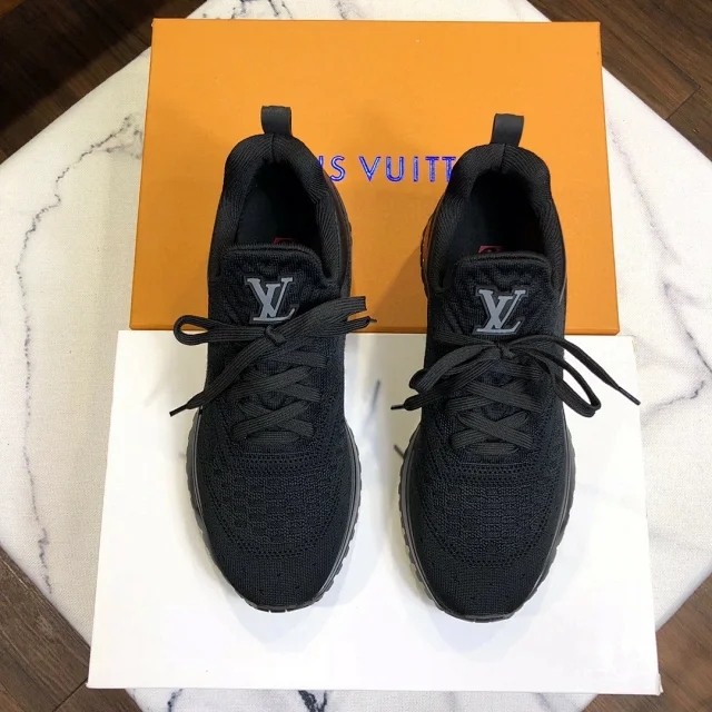 范冰冰红靴直播,范冰冰健身跑鞋