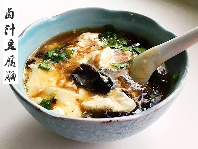 卤汁豆腐脑的做法视频,北方的豆腐脑一般是卤汁豆腐脑