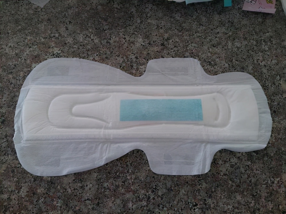 外国人用卫生棉条还是卫生巾,女性使用卫生棉条比卫生巾好吗