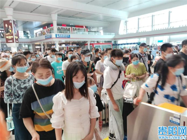 铁路迎来开学客流高峰,铁路迎暑运返程客流高峰