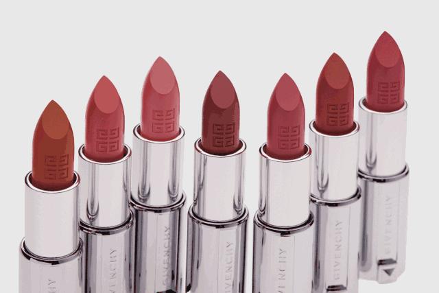 快来学这4个涂口红的小技巧,30秒0基础学会有效涂口红