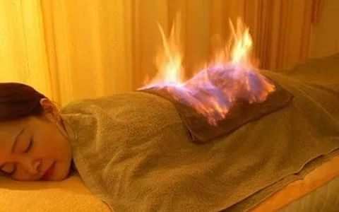 乳房千万不要随便揉！两个病例告诉你真相！