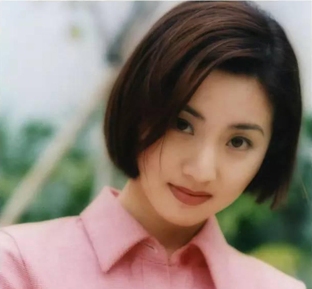 差点成为郭碧婷婶婶，如今的商界传奇，在爱情里手段不一般