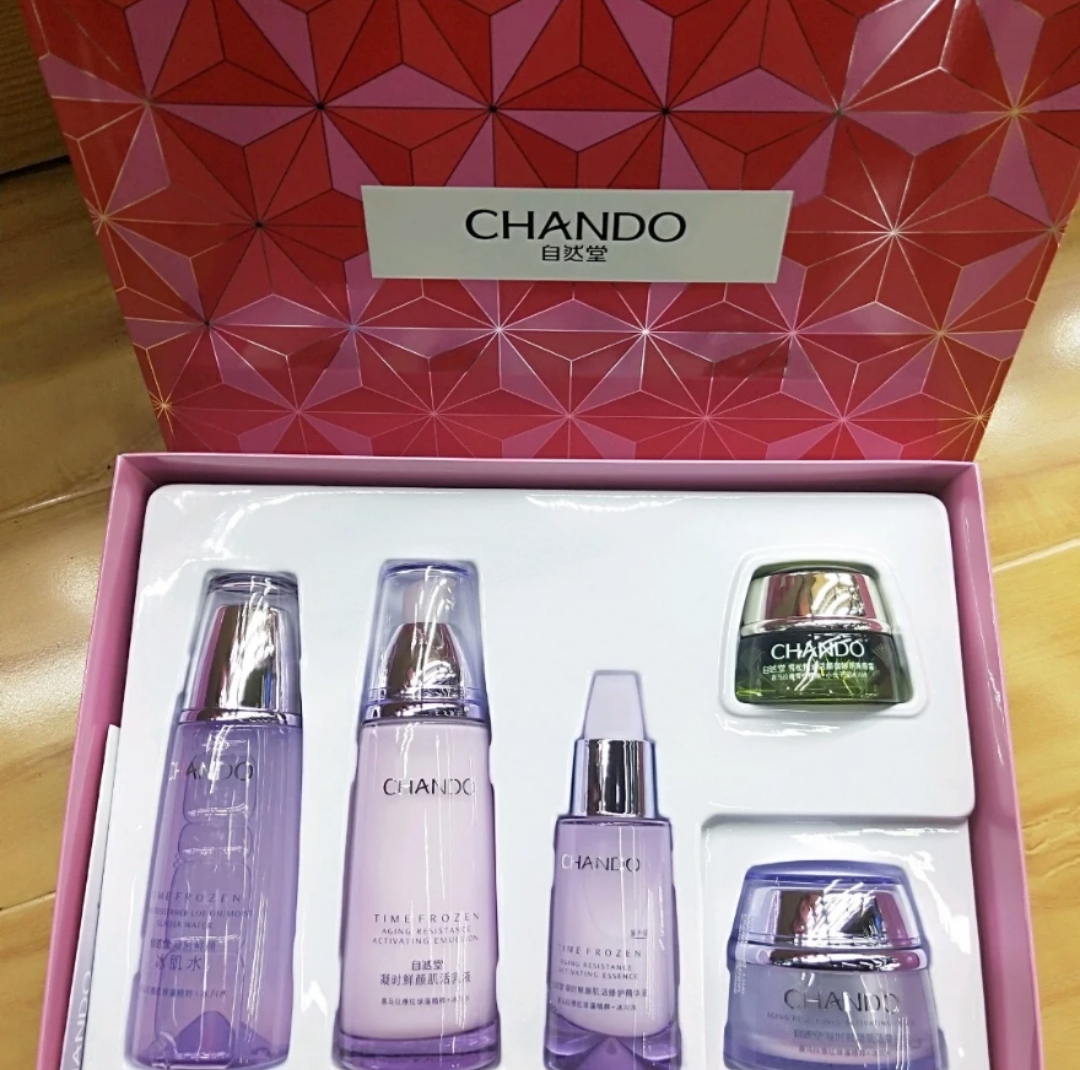 口碑最好十大补水水乳百雀羚,国货水乳好用推荐佰草集