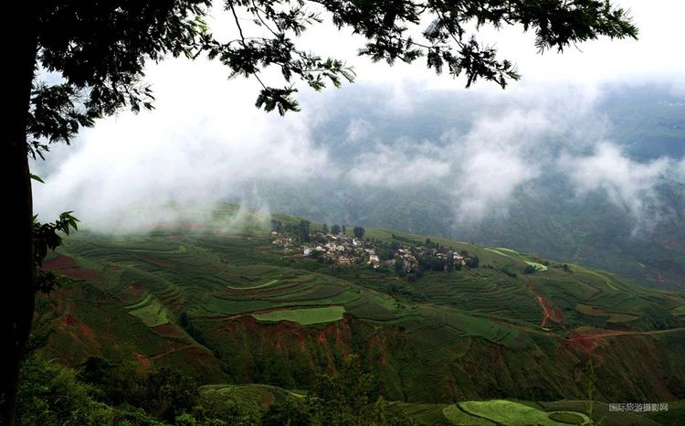 云南红土地景区秋天,这个秋天去云南玩