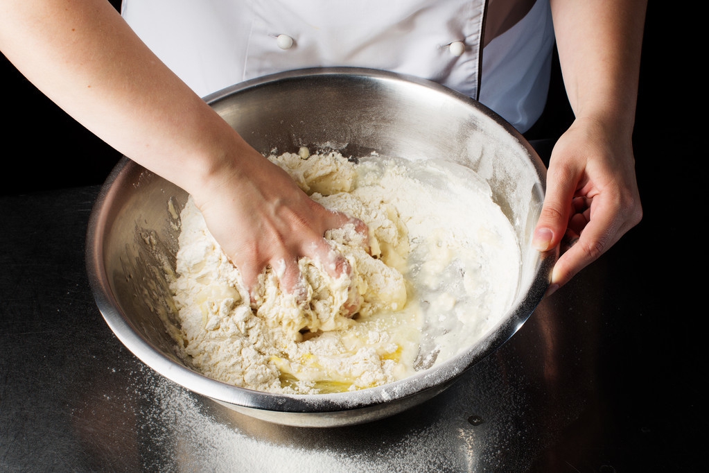 曲奇面团太软怎么补救,芋圆面团太软了怎么补救