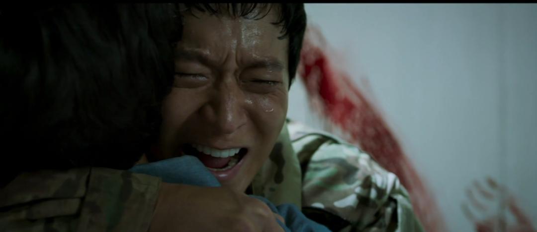 坚持看一部很烂的电影,简直烂到不能再烂的电影