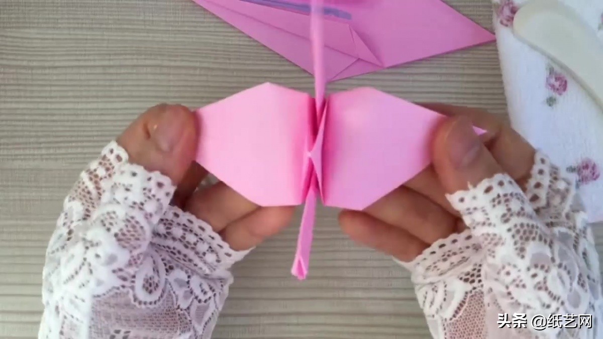 diy手工千纸鹤,diy千纸鹤挂件详细教程