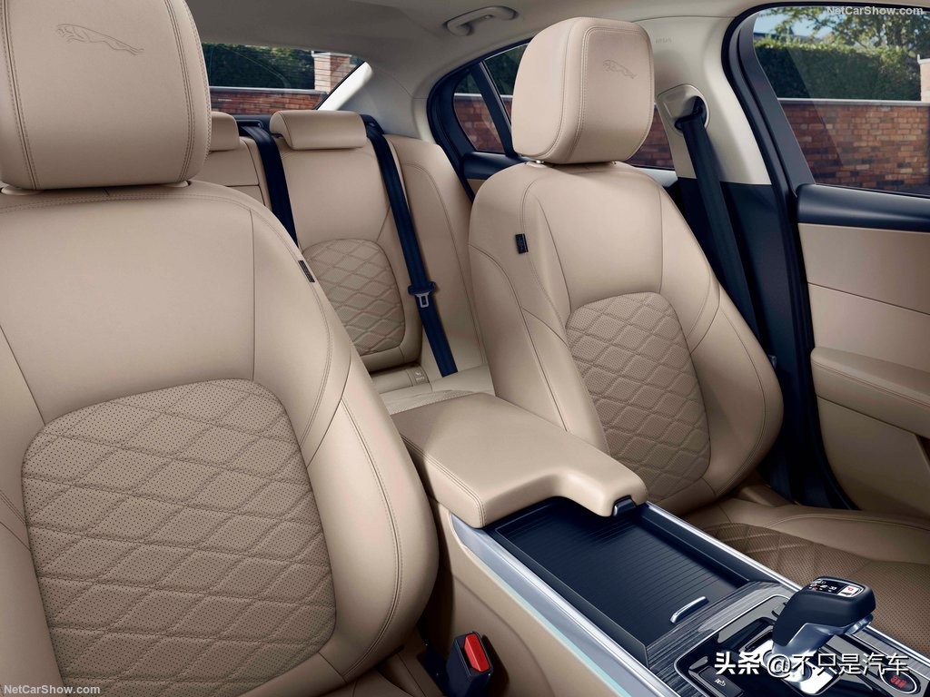 2020款捷豹xe官方图片曝光,最新款捷豹xe测评