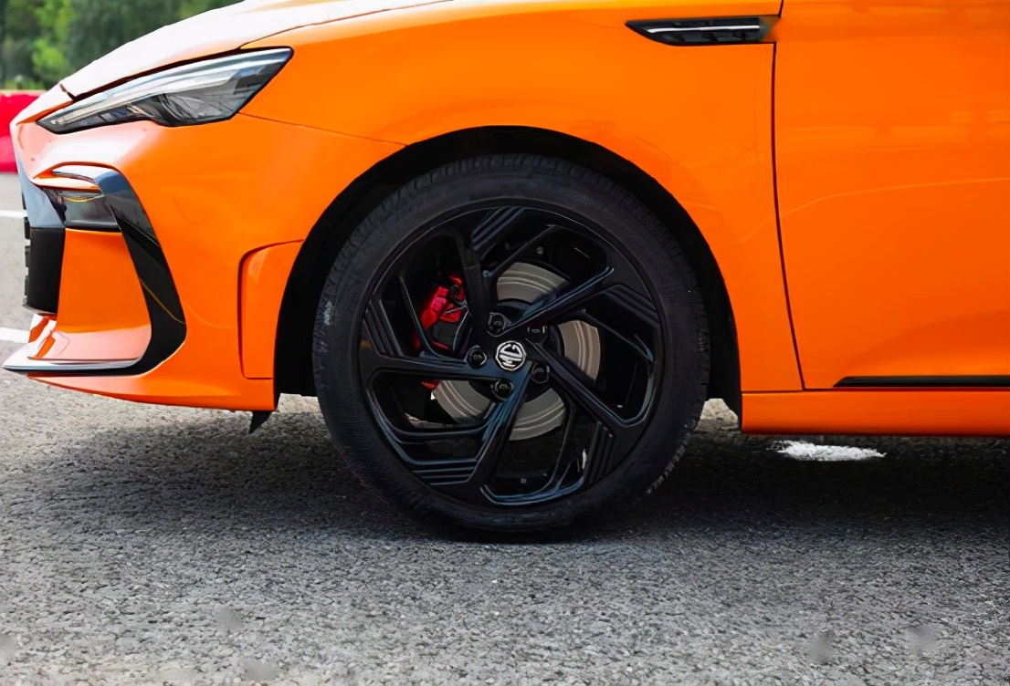 第三代mg6pro独库公路之旅,mg6pro1万公里真实感受