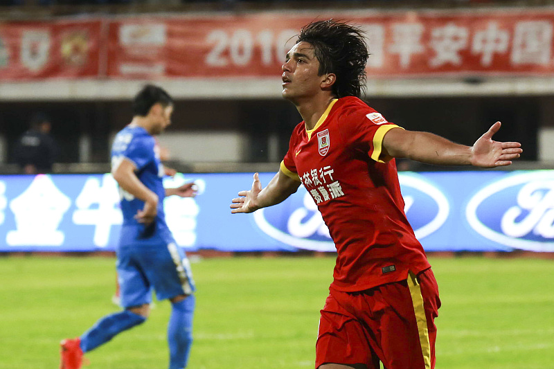 亚泰旧将面对亚泰进球,亚泰旧将