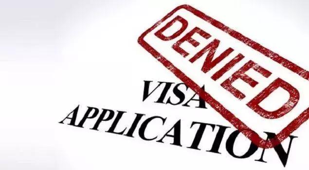 男子掉入移民陷阱被骗2000万,5人假冒外国人诈骗被抓后续