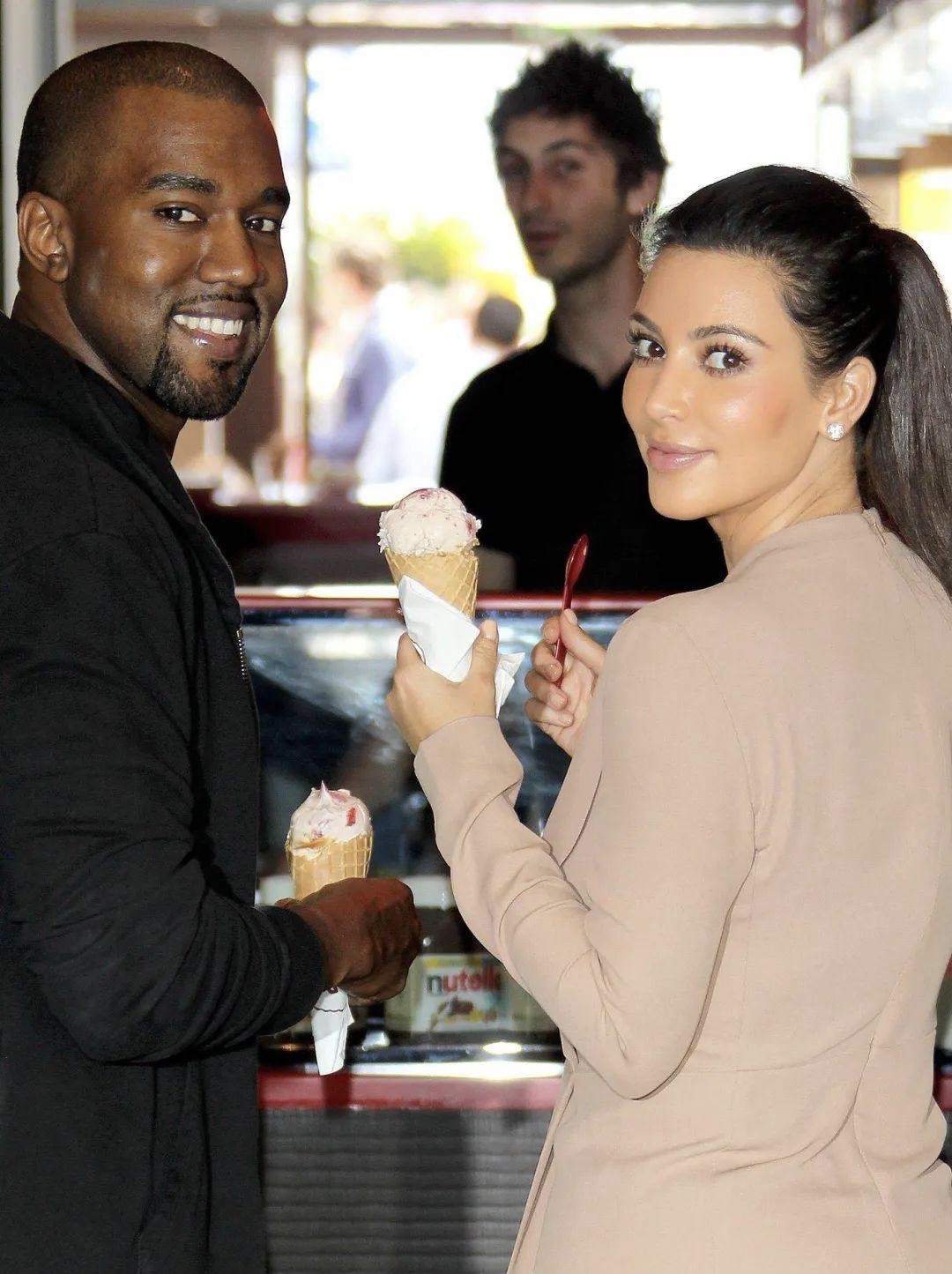 卡戴珊离婚案,卡戴珊正式申请离婚