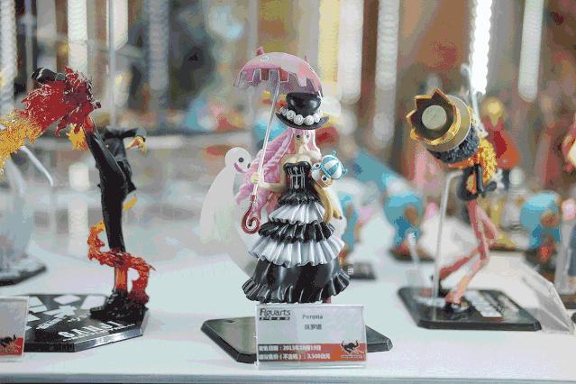 一面墙的手办值一套房,一整面墙的手办