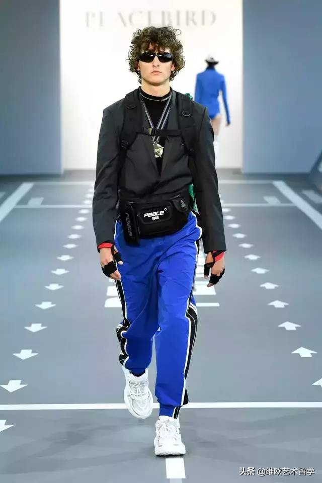 太平鸟春季新品套装,太平鸟收官国际时装周