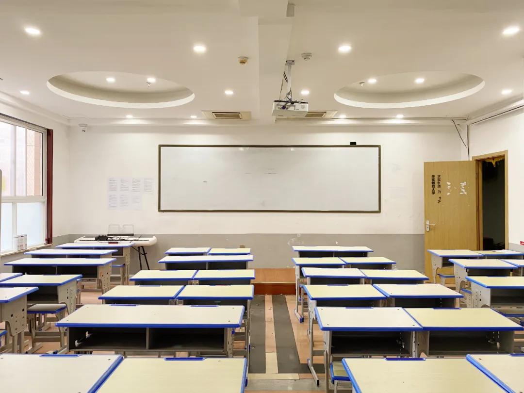 郑州飞扬艺校学费,郑州飞扬艺校