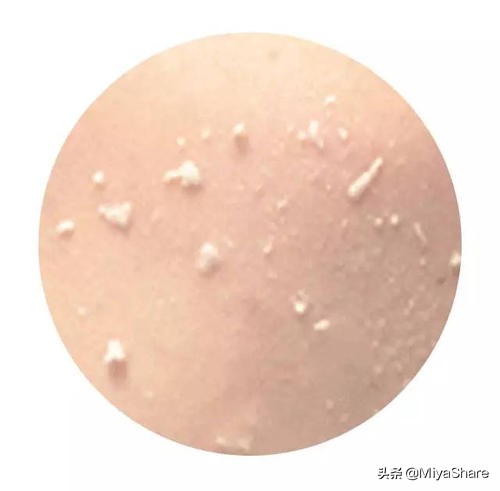 用护肤品搓泥的正确方法,用护肤品搓泥怎么解决