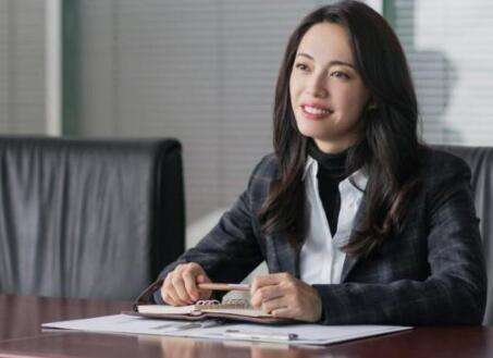 都挺好大嫂为什么不放弃美国工作,都挺好大嫂大哥为啥不回国工作