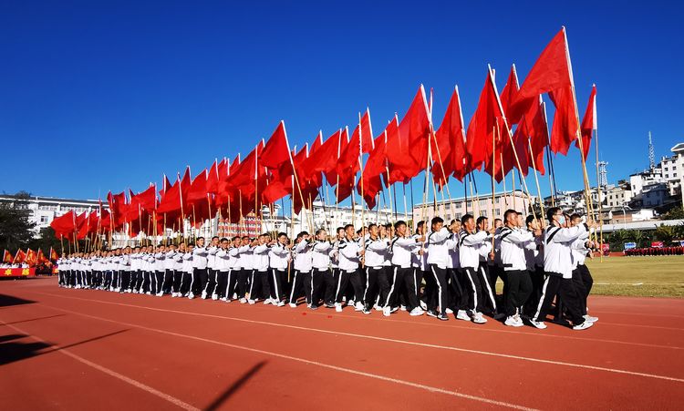 澶у鐢板緞,濂嬫枟闈掓槬寮哄浗鏈夋垜杩愬姩浼氬紑骞曞紡