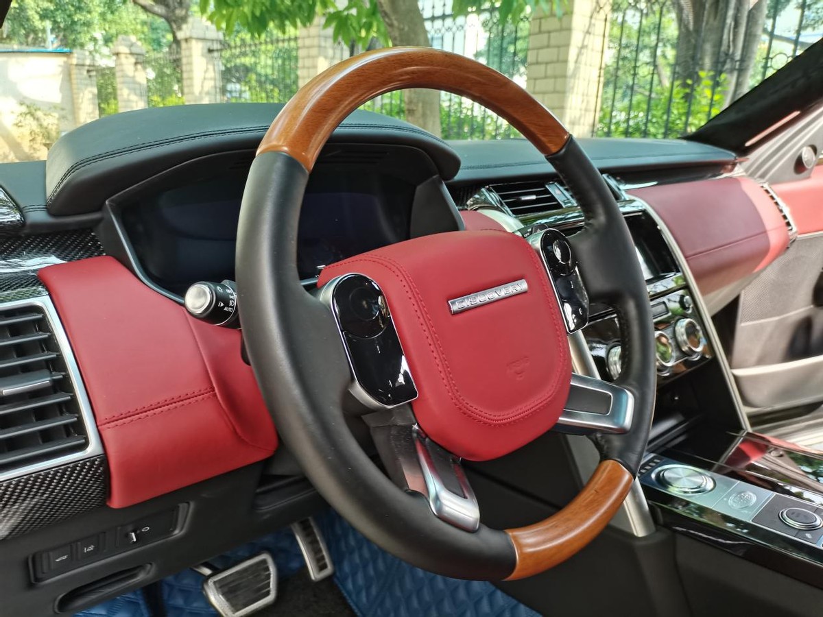 路虎揽胜换装纳多灰,路虎揽胜升级干椒红