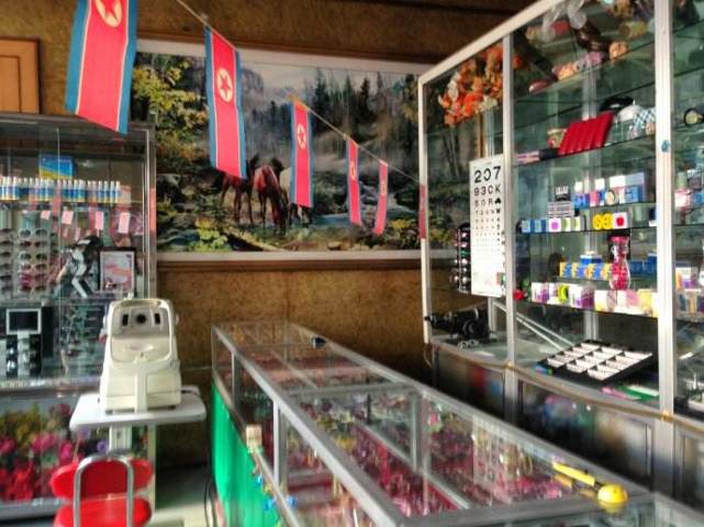 朝鲜人物价,朝鲜人月薪相当于多少人民币