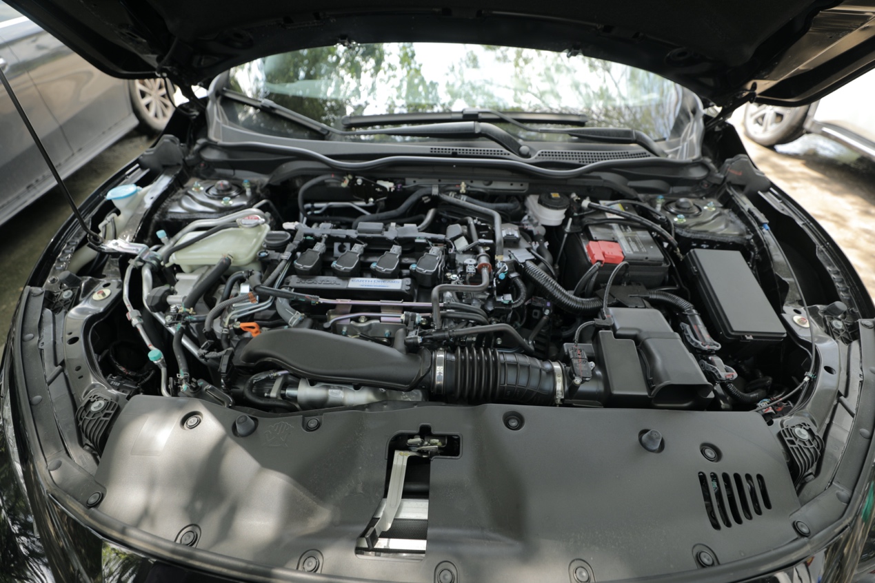 2023本田思域手动劲极版测评,试驾本田思域混动油耗