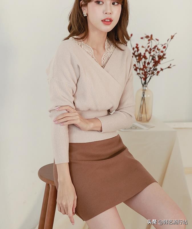 2020新春韩国毛衣款式第一波发布，一起分享编织主流最新流行趋势